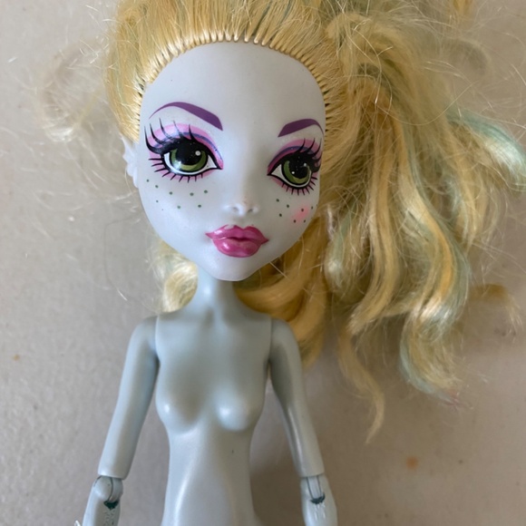 Monster High Lagoona Blue 2008 Doll Only No clothes or accessories - Picture 2 of 9